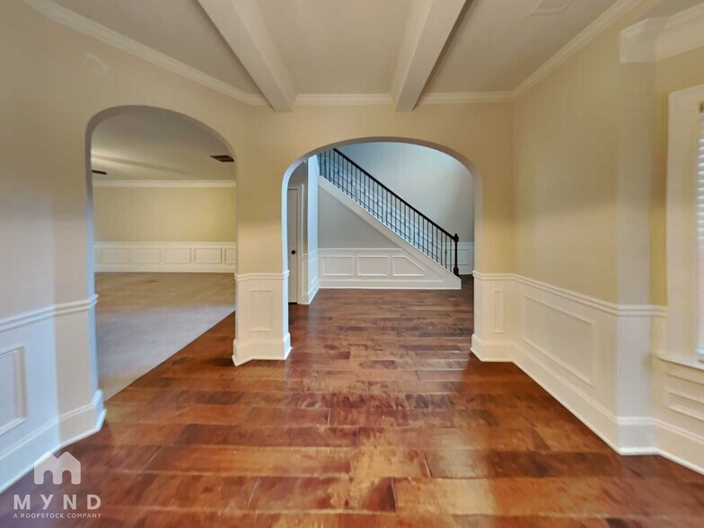 Building Photo - 8060 Snapwell Dr