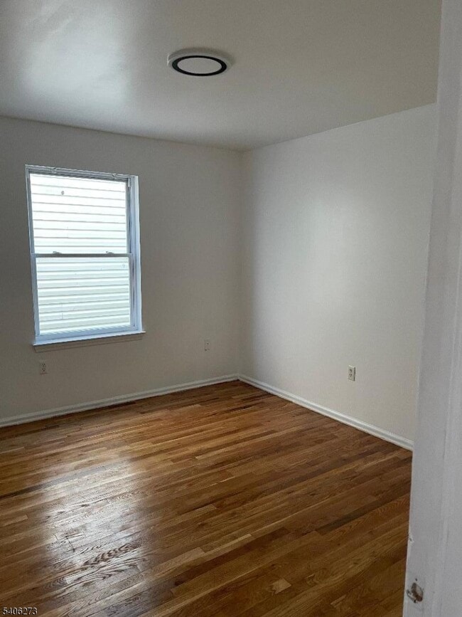 Building Photo - 538 S 11th St