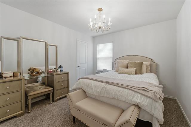 Building Photo - 124 Creek End Dr