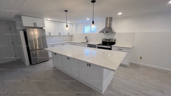 Building Photo - 4234 S 252nd Pl