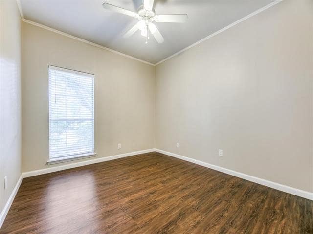 Building Photo - 8601 Park Ln