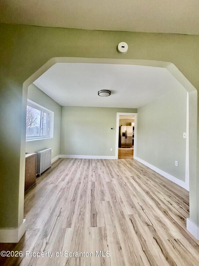 Building Photo - 1746 Bloom Ave