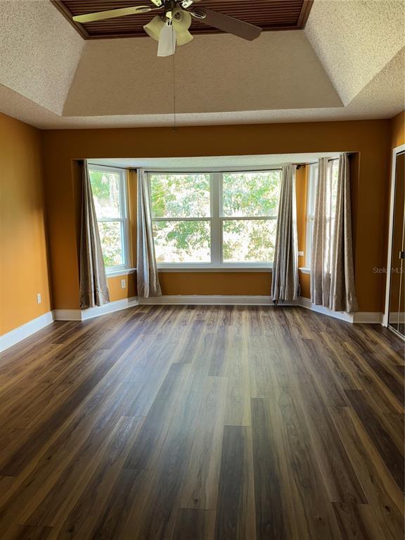 Building Photo - 493 Harvest Oak Ct