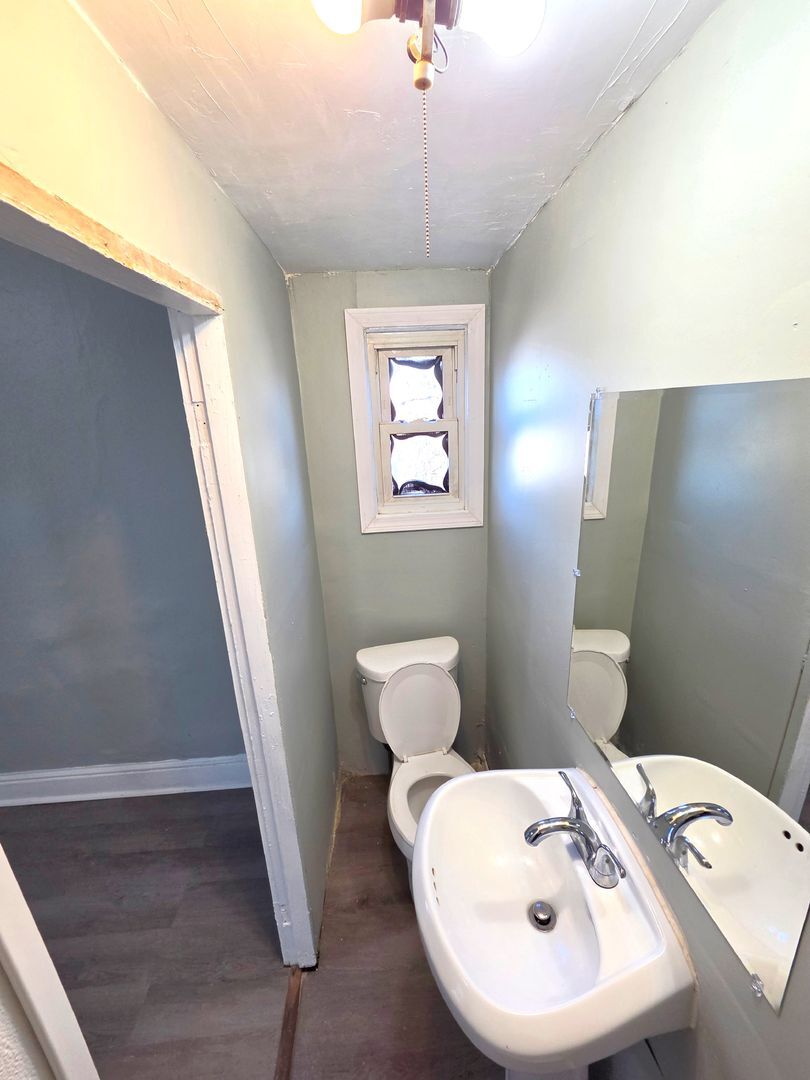 Building Photo - 718-720 Charles Street