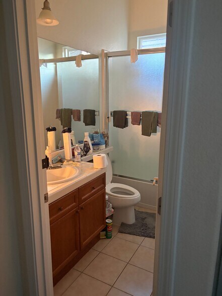 Building Photo - 3576 Husch Way