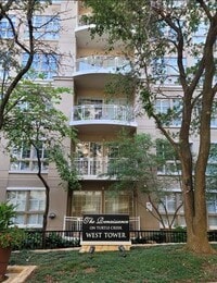 Building Photo - 3225 Turtle Creek Blvd