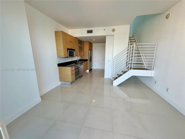 Building Photo - 60 SW 13th St