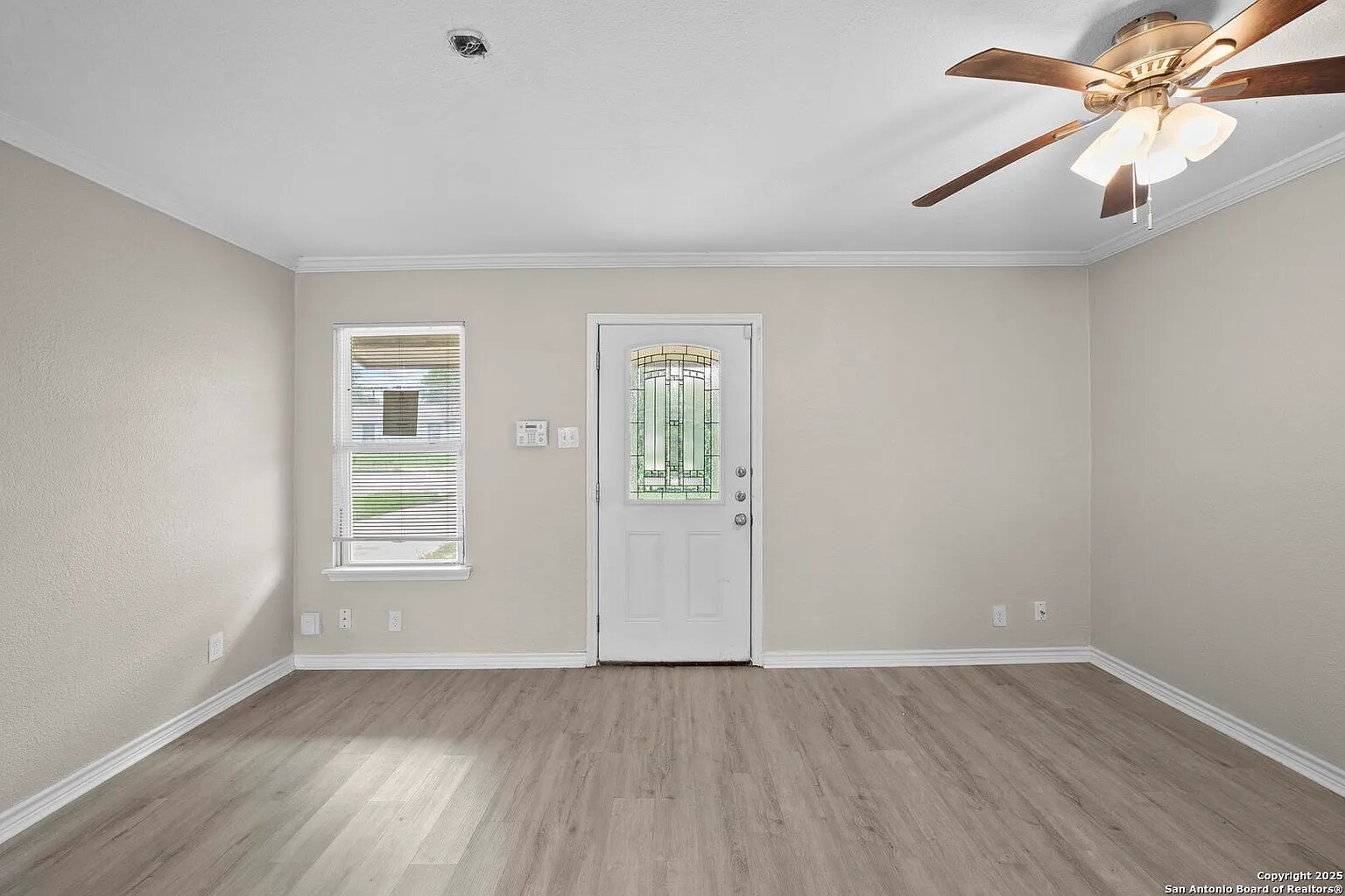 Building Photo - 8831 Hunters Creek St