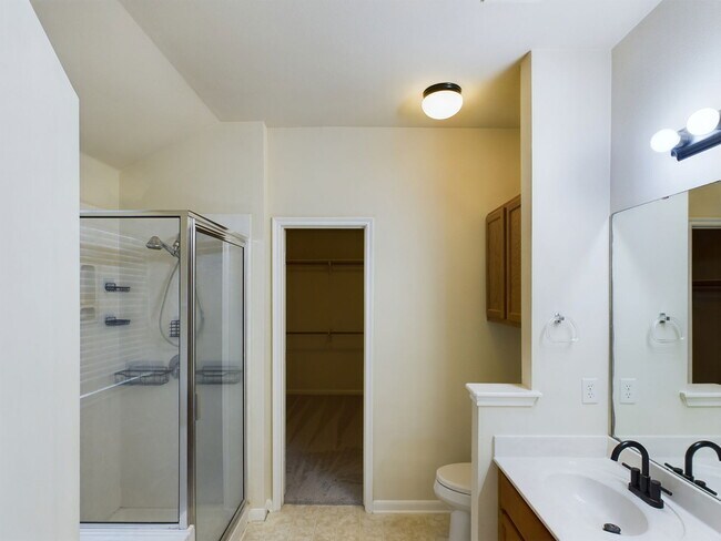 Building Photo - 15123 Meredith Ln