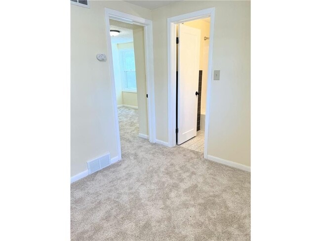 Building Photo - 1670 Stillwater St