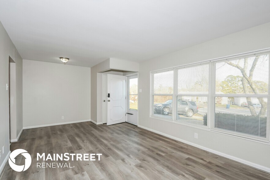 Building Photo - 1623 Dellridge Ct