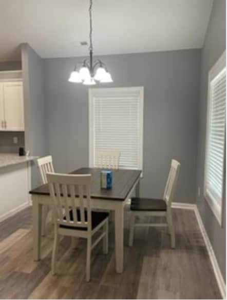 Dining - 1901 Racepath Ave