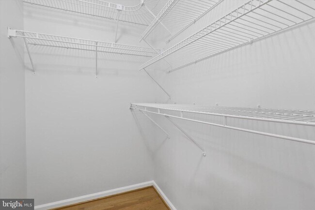 Building Photo - 11300 Fairwind Way
