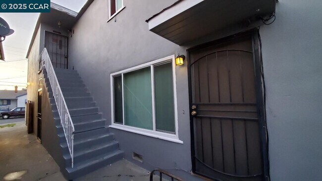 Building Photo - 2682 74th Ave