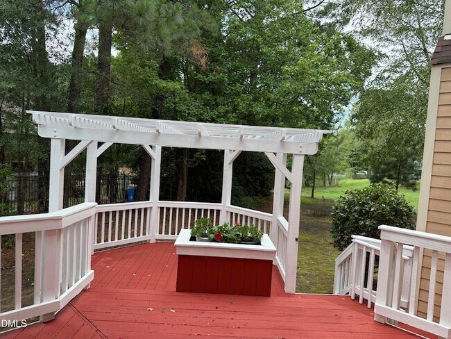 Building Photo - 110 Palmer Meadow Ct