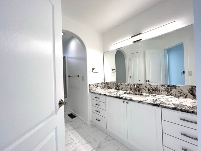 Building Photo - 4702 S Palouse Ct