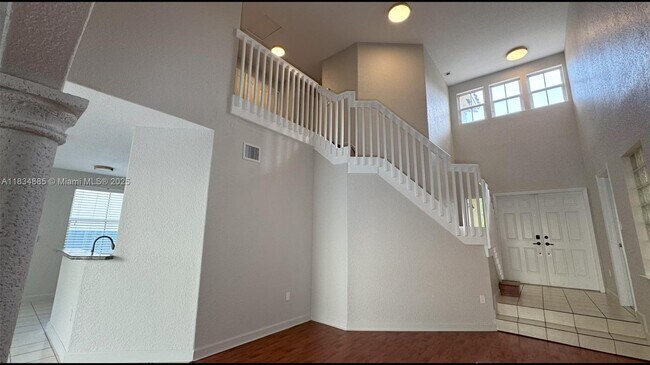 Building Photo - 3855 SW 171st Terrace