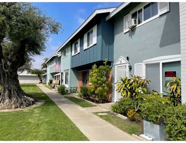 Building Photo - 19756 Kingswood Ln