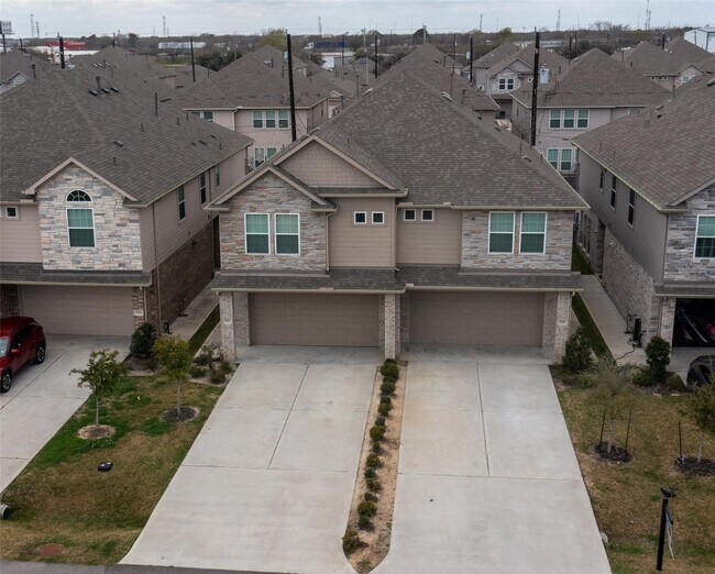 Building Photo - 519 Dr. Martin Luther King Jr. Dr.