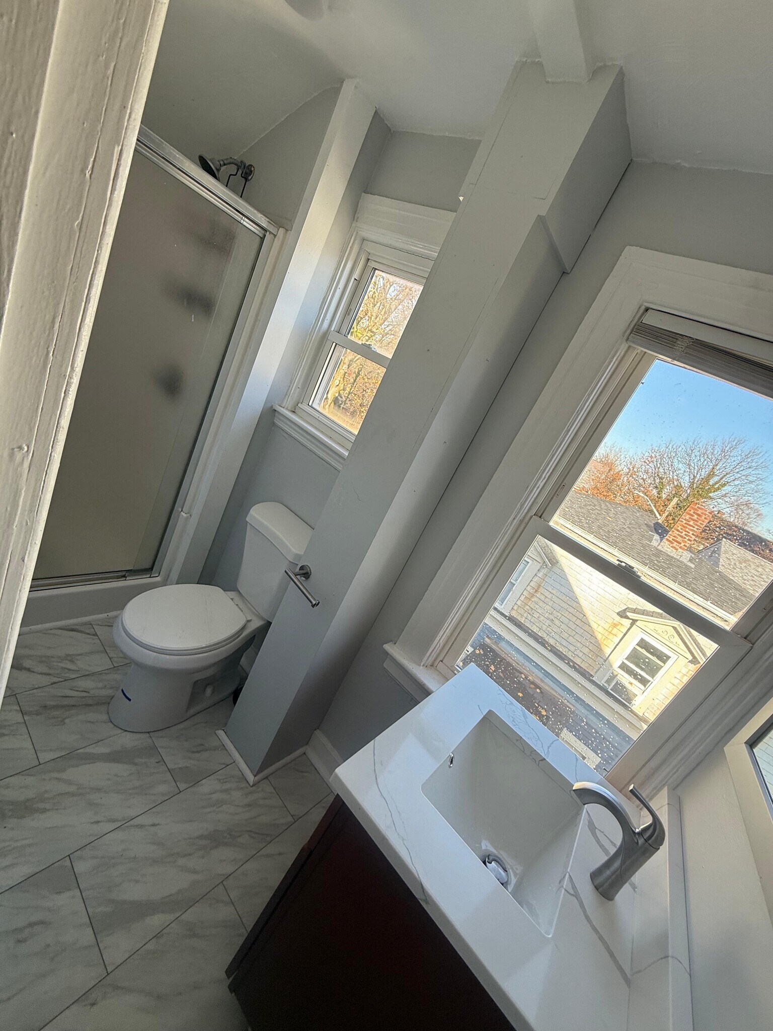 Building Photo - 37 Hudson St