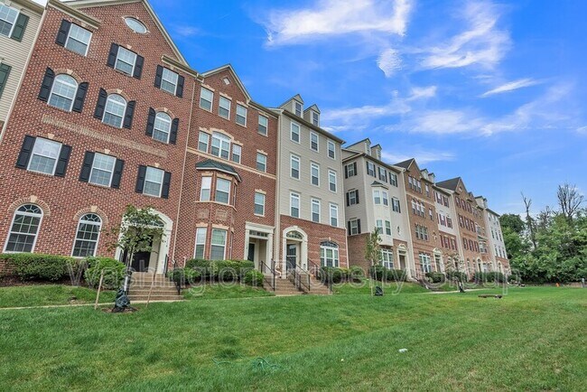 Building Photo - 7114 Daniel John Dr