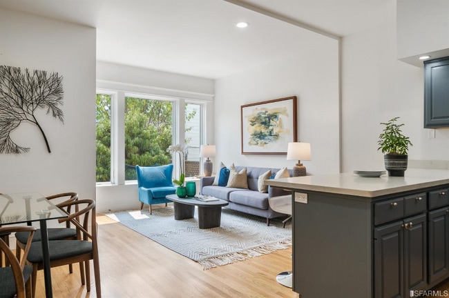 Building Photo - 3177 California St