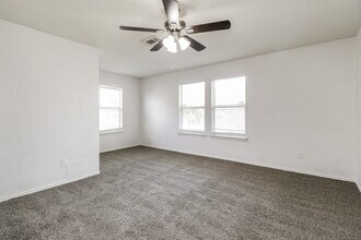 Building Photo - 20735 Desert Shadows Ln