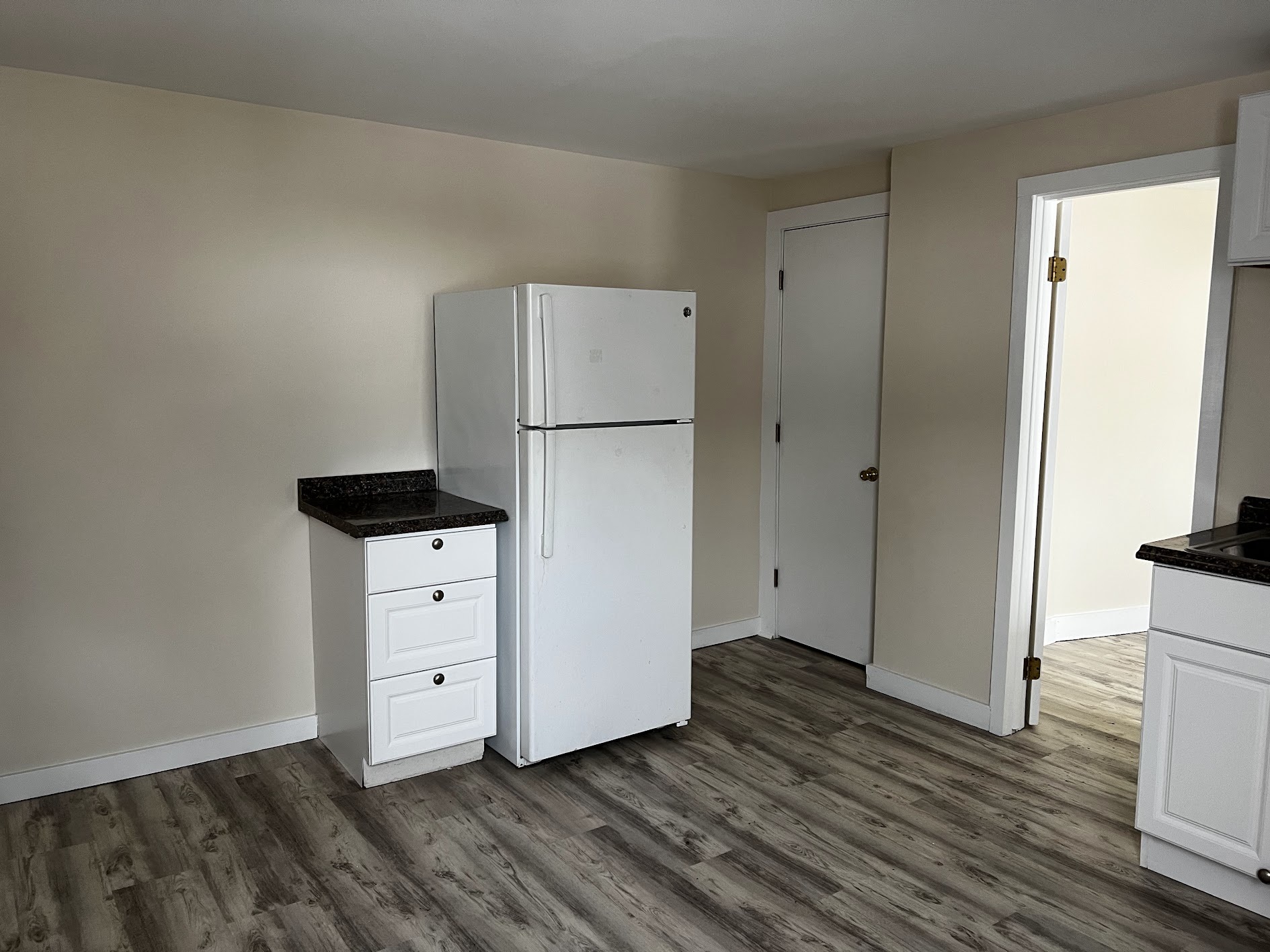 Building Photo - 938 VT-7A