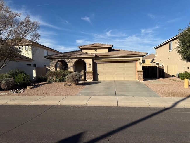 Building Photo - This is a great home located in Seville