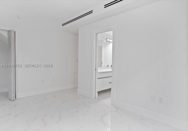 Building Photo - 3374 Perry Frow Dr