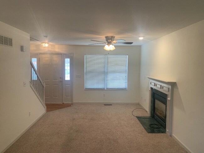 Building Photo - 55 Monterey Cypress Dr