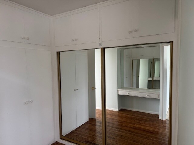 Master Dressing Area and Closets - 409 16th St