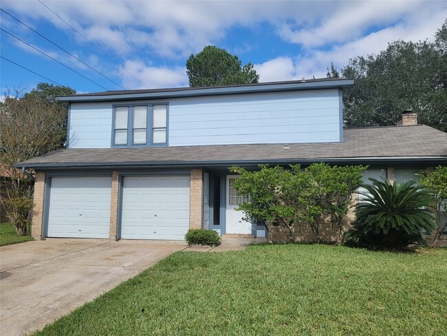 Building Photo - 20918 Park Pine Ln