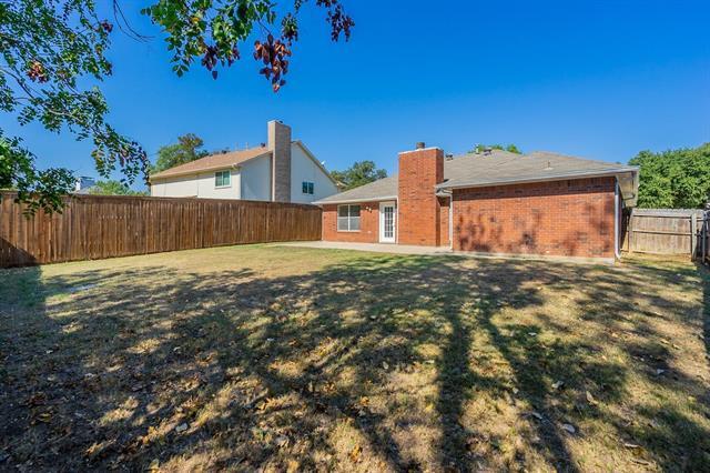 Building Photo - 2507 Meadowview Dr