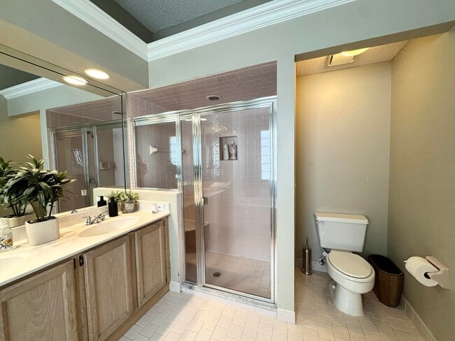 Building Photo - 13297 Emerald View Ct