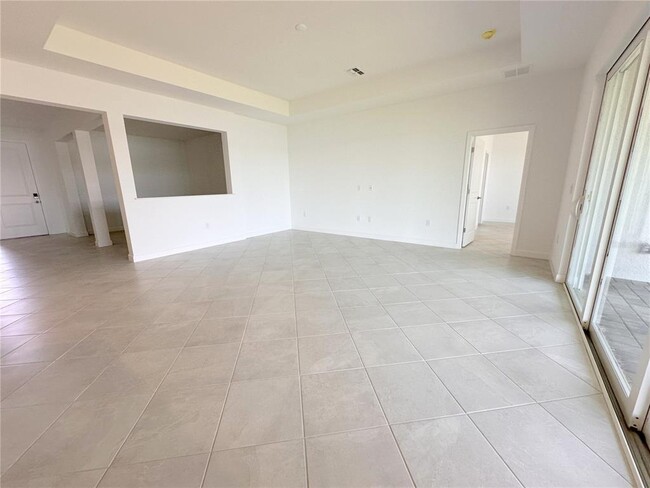 Building Photo - 8577 St Kitts Cir