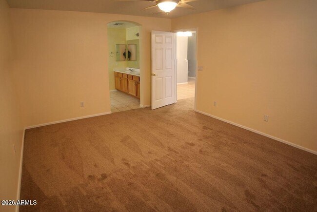 Building Photo - 12710 W Earll Dr