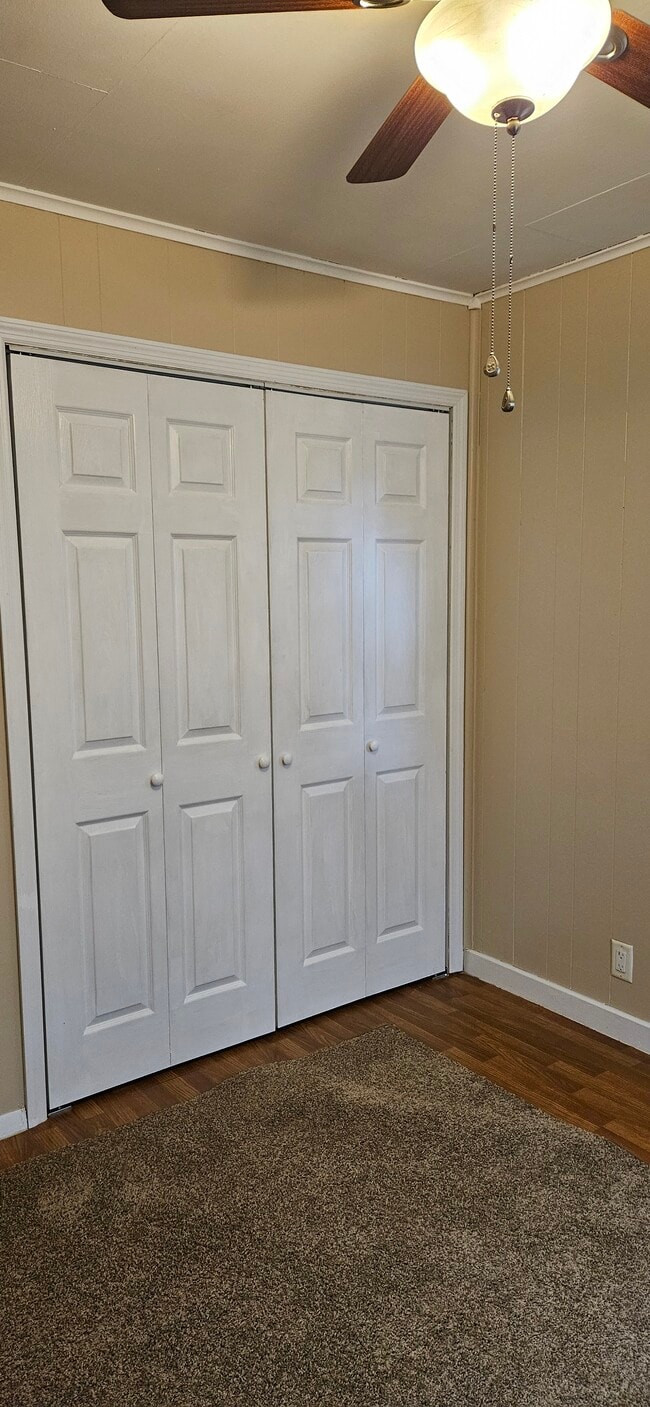 Building Photo - 2085 Bellefontaine Ave