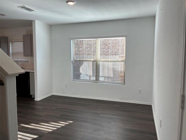 Building Photo - 6133 Dunsmore Cyn Ln