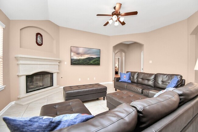 Building Photo - 7 Tidwilow Pl