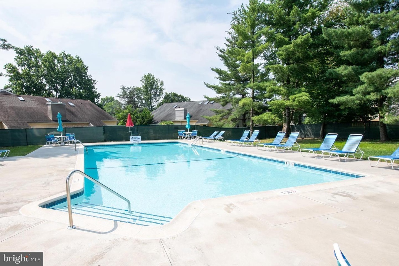 Pool - 23 Hickory Dr