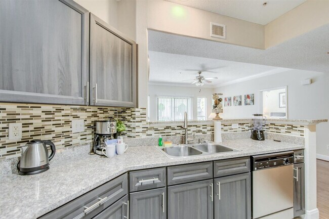 Building Photo - 1980 Post Oak Blvd Blvd