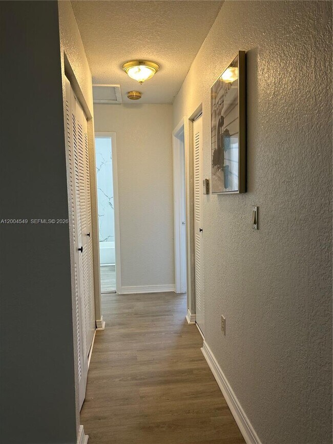 Building Photo - 12960 SW 66th Ln