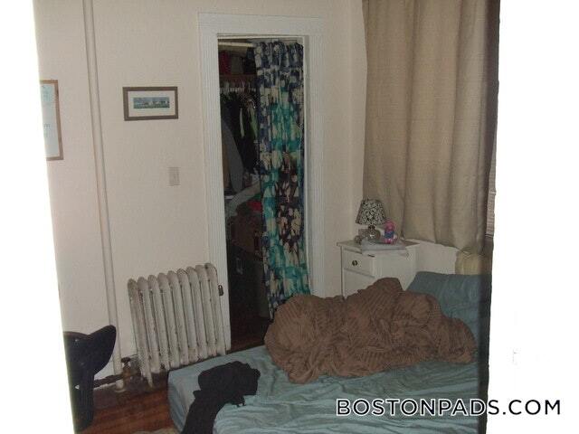 Building Photo - 1412 Commonwealth Ave