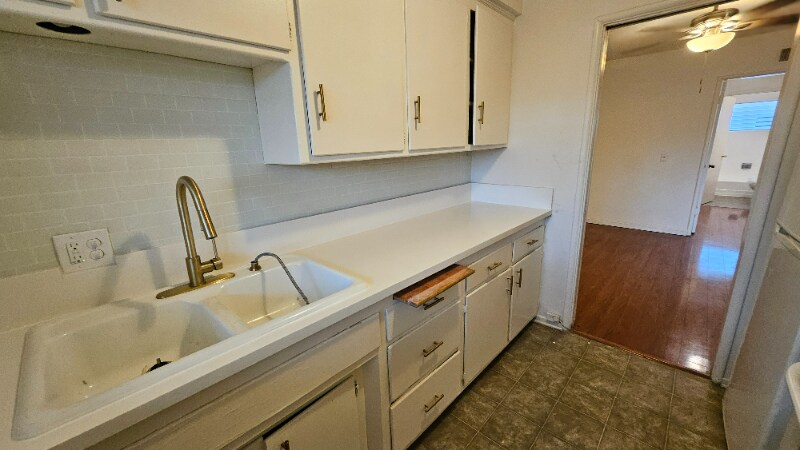 Building Photo - 8315 Clinton Ave