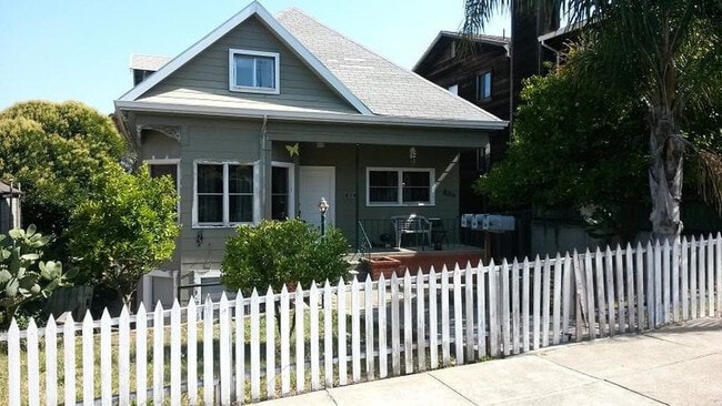 Primary Photo - 816-816 Florida St