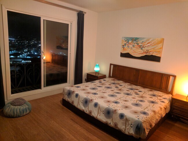 Building Photo - 637 Peralta Ave