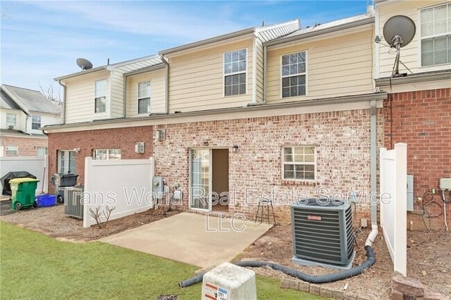 Building Photo - 1102 Pleasant Oaks Ct