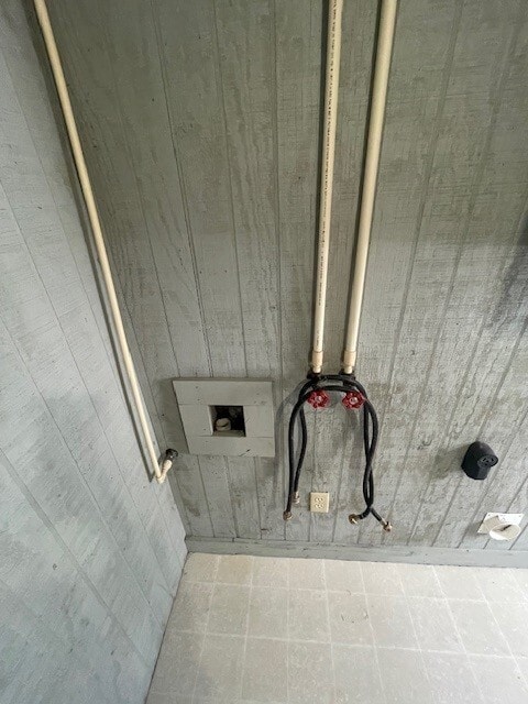 Building Photo - 410 W McKibben St