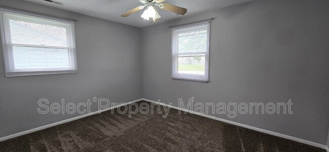 Building Photo - 3821 Aboite Lake Dr